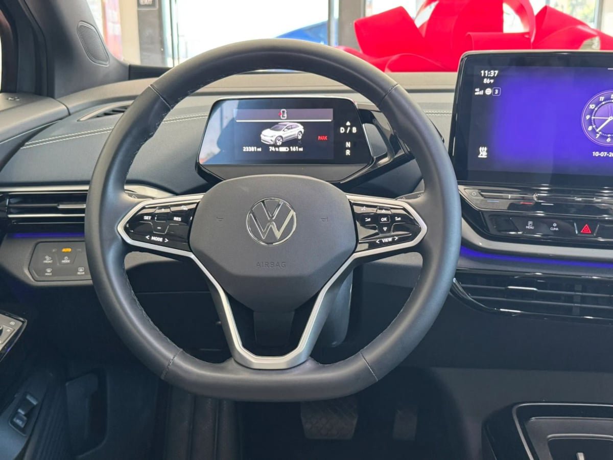 Used 2024 Volkswagen ID.4 S RWD image 24