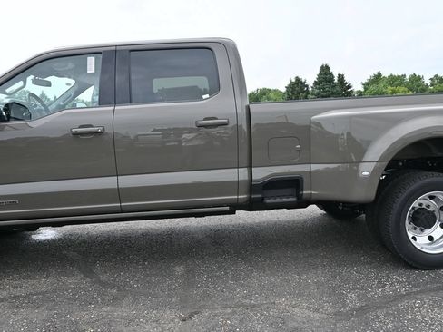 New 2026 Ford F450 Lariat w/ Lariat Ultimate Package AWD/4WD image 14
