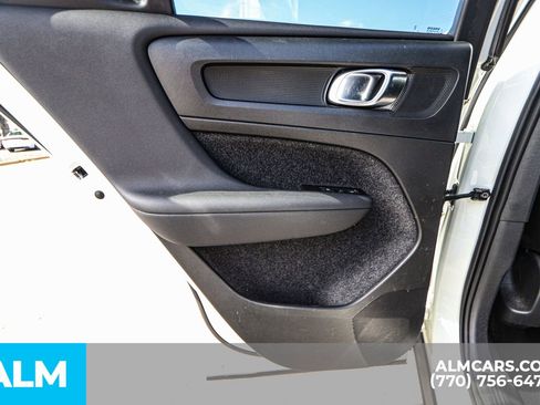 Used 2022 Volvo XC40 P8 Recharge Ultimate image 57