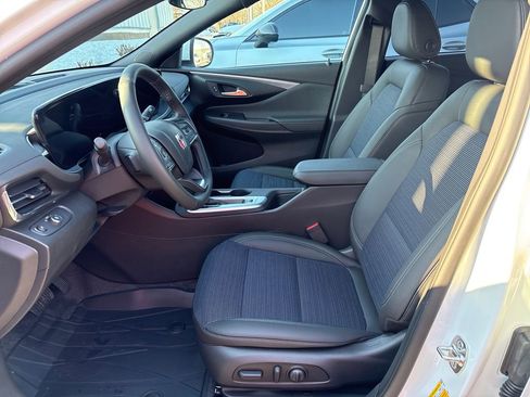 New 2026 Buick Envista Preferred w/ Convenience I Package image 10