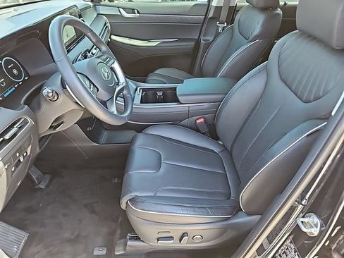 Used 2024 Hyundai Palisade Limited FWD image 10