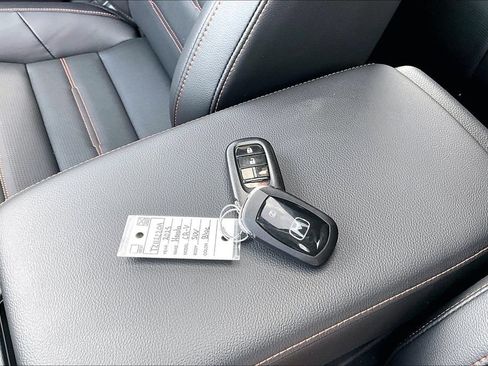 Used 2025 Honda CR-V Sport Touring image 10