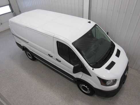 Used 2020 Ford Transit 150 Low Roof RWD image 5