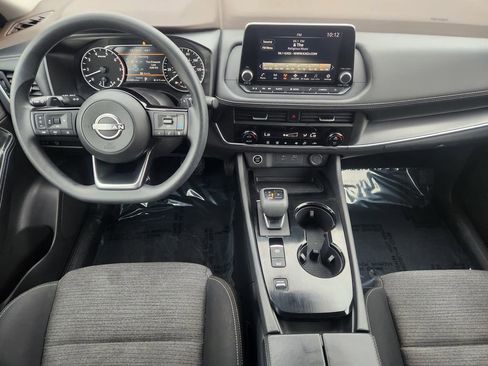 Used 2023 Nissan Rogue SV image 25