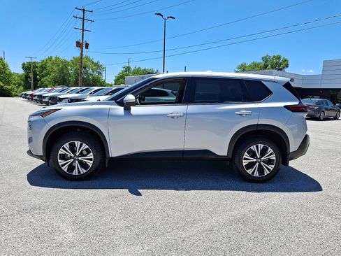 Used 2021 Nissan Rogue SV AWD/4WD image 4