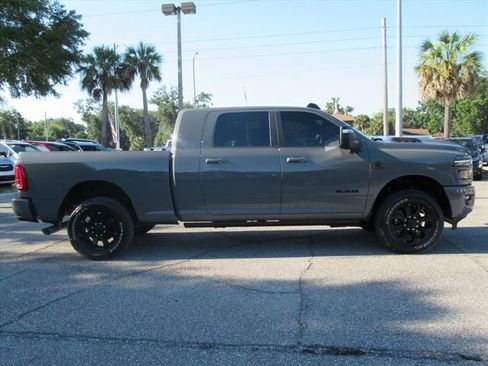 Certified 2026 RAM 3500 Laramie AWD/4WD image 2