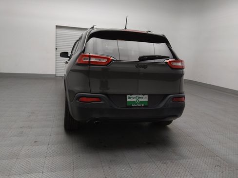 Used 2018 Jeep Cherokee Limited w/ High Altitude Package image 6
