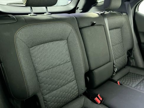 Used 2019 Chevrolet Equinox LT image 30