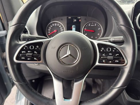 Used 2024 Mercedes-Benz Sprinter 2500 image 23