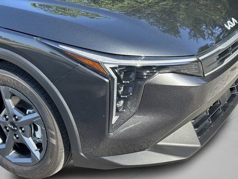 New 2026 Kia K4 FWD image 30