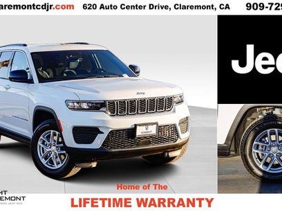 New 2025 Jeep Grand Cherokee Laredo X w/ Luxury Tech Group I