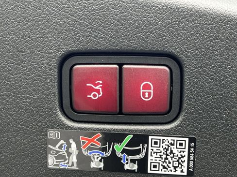 New 2026 Mercedes-Benz CLE 450 4MATIC Coupe image 32
