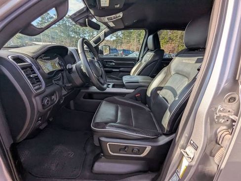 Used 2024 RAM 1500 Laramie image 11
