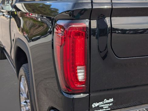 New 2026 GMC Sierra 1500 Denali w/ Denali Reserve Package image 11
