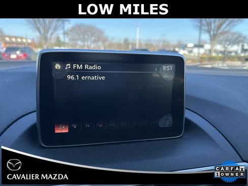 Used 2016 MAZDA MAZDA3 i Sport w/ Preferred Equipment Package image 12