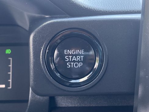 Used 2024 Toyota Tacoma SR5 image 8