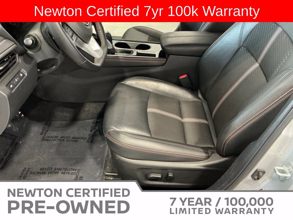 Used 2025 Nissan Altima 2.5 SR FWD image 12