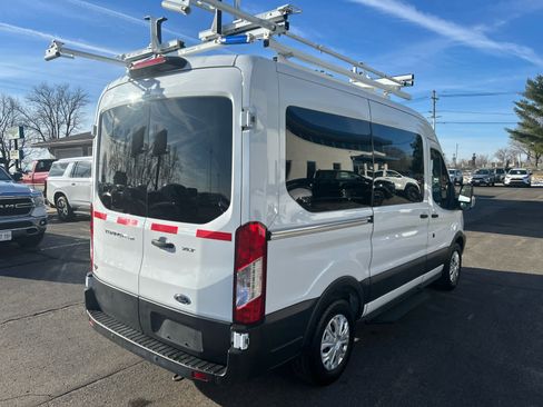 Used 2019 Ford Transit 150 XLT image 3