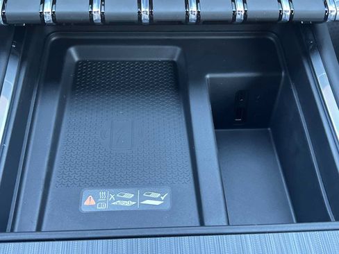 New 2026 GMC Acadia Elevation w/ Black Edition FWD image 8