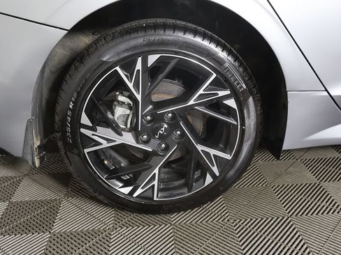 Used 2025 Kia K5 GT-Line w/ GT-Line Premium Package FWD image 22