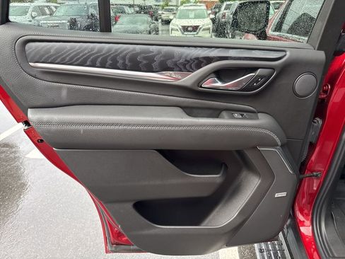 Used 2022 GMC Yukon Denali image 37