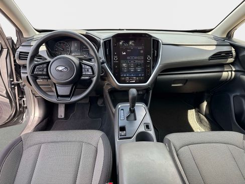 Used 2024 Subaru Crosstrek 2.0i Premium AWD/4WD image 17