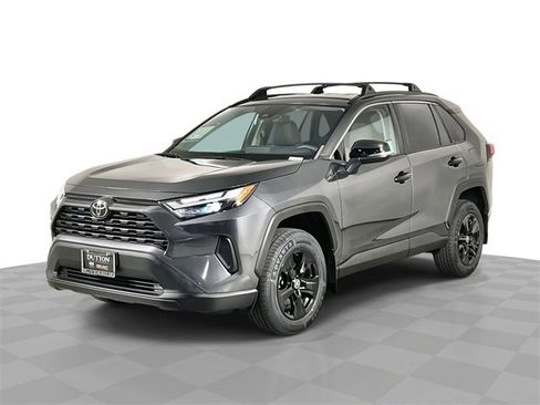 Used 2023 Toyota RAV4 XLE image 1