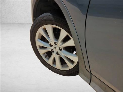 Used 2014 Toyota RAV4 Limited FWD image 7