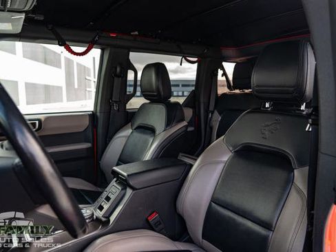 Used 2021 Ford Bronco Wildtrak image 30