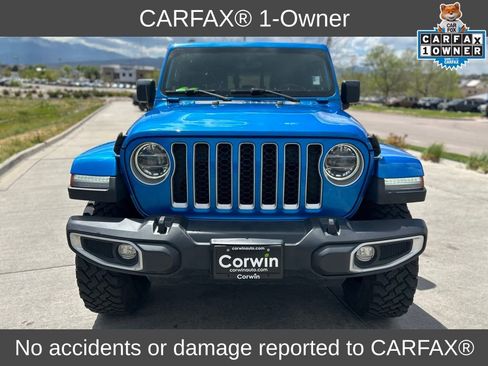 Used 2022 Jeep Gladiator Overland w/ Popular Equipment Package AWD/4WD image 2