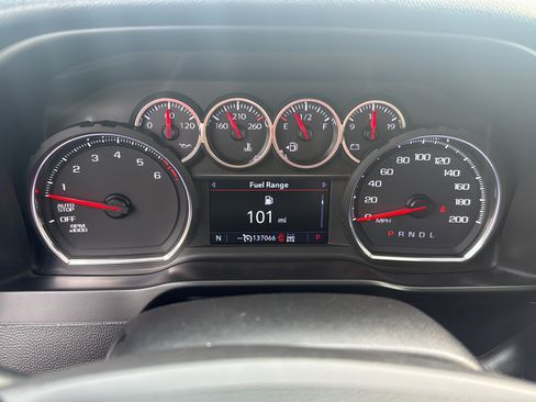 Used 2020 Chevrolet Silverado 1500 LT Trail Boss AWD/4WD image 34