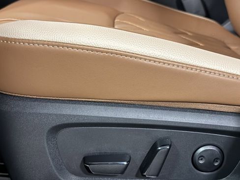 New 2026 Nissan Pathfinder Platinum AWD/4WD image 25
