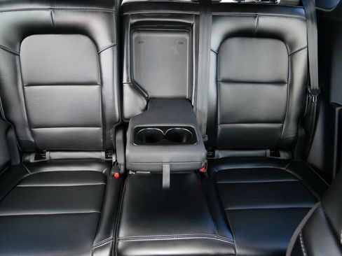 Used 2024 Ford Escape Platinum AWD/4WD image 12