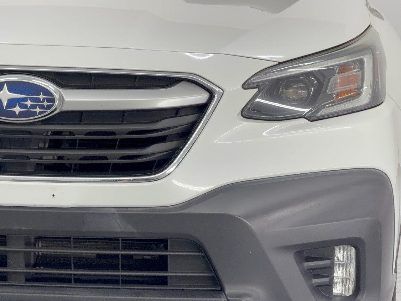 Used 2020 Subaru Outback Premium AWD/4WD image 12