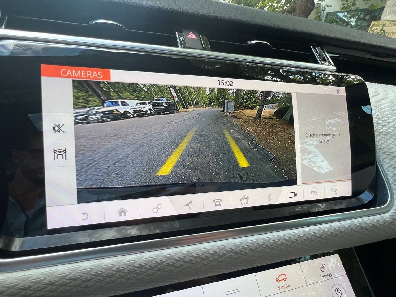Used 2019 Land Rover Range Rover Velar R-Dynamic SE AWD/4WD image 38
