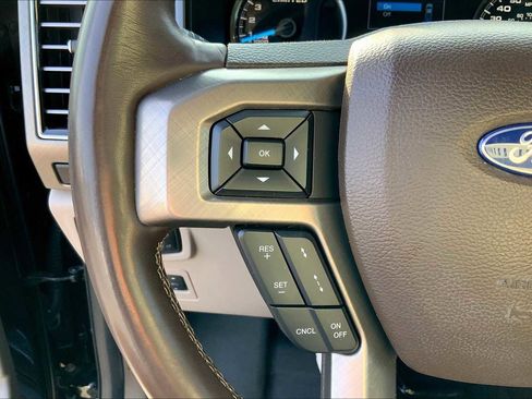 Used 2019 Ford F150 Limited w/ Trailer Tow Package image 23