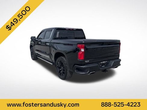 Used 2023 Chevrolet Silverado 1500 High Country w/ High Country Premium Package AWD/4WD image 3