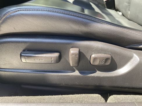 Used 2016 Acura TLX FWD image 15