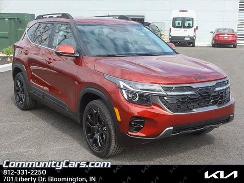 Certified 2025 Kia Seltos X-Line image 6