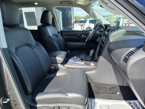 Used 2022 INFINITI QX80 Luxe w/ All-Season Package image 14