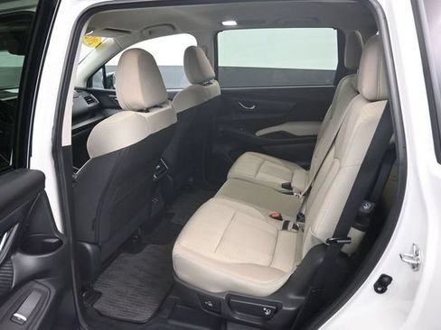 Used 2025 Subaru Ascent Premium AWD/4WD image 10