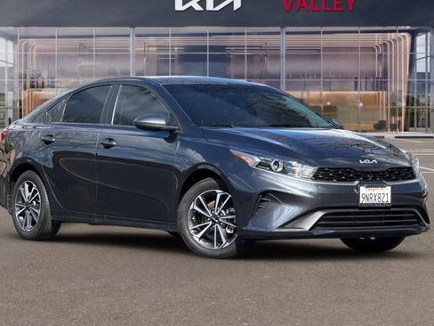 Certified 2024 Kia Forte LXS image 2