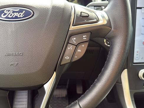 Certified 2023 Ford Edge SEL w/ Convenience Package AWD/4WD image 15