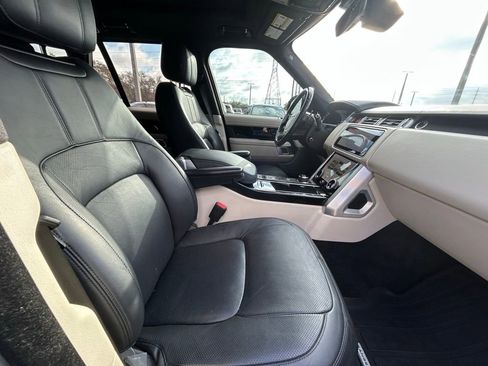 Used 2018 Land Rover Range Rover HSE image 29