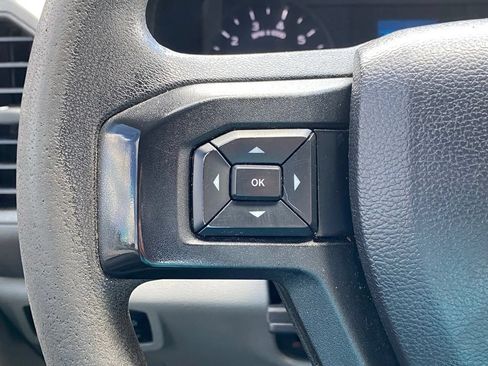 Used 2017 Ford F350 XL w/ Camper Package RWD image 20