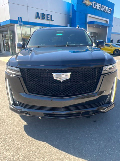 Used 2021 Cadillac Escalade ESV Sport w/ Driver Assist Tech Package AWD/4WD image 19