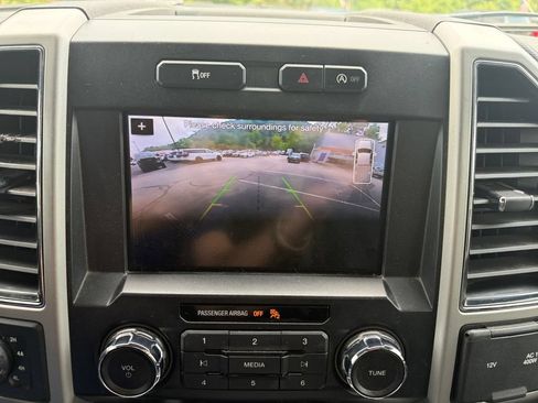 Used 2019 Ford F150 Lariat AWD/4WD image 18