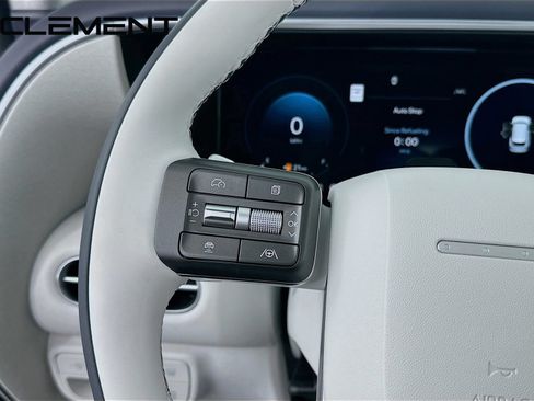 Certified 2026 Hyundai Palisade Calligraphy FWD image 15