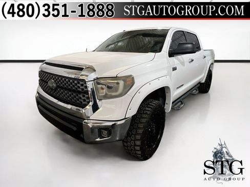 Used 2018 Toyota Tundra SR5 AWD/4WD image 1