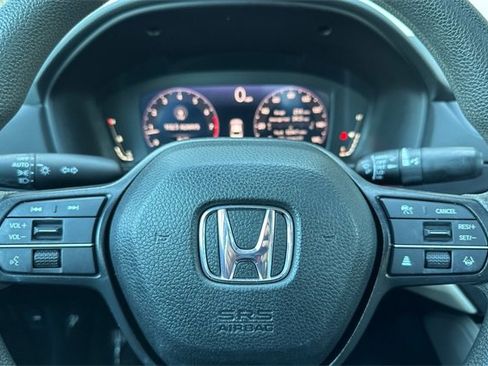 Used 2023 Honda Accord EX image 36